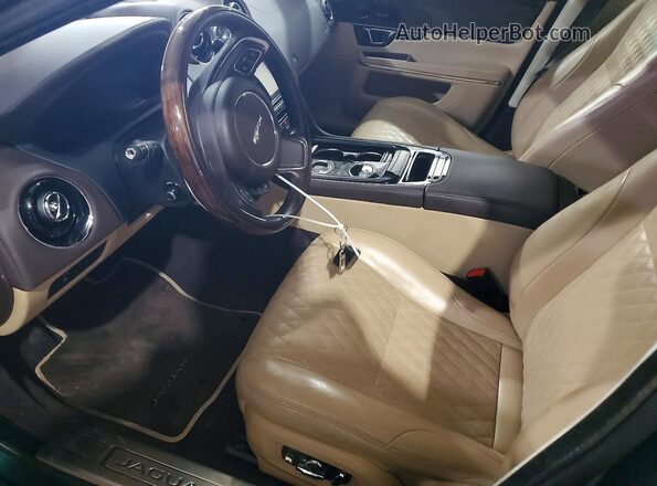 SAJWJ2GDXJ8W13615 2018 JAGUAR XJL Зеленый Вид салона спереди