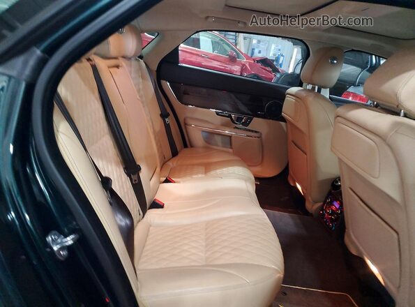 SAJWJ2GDXJ8W13615 2018 JAGUAR XJL Зеленый Вид задних сидений