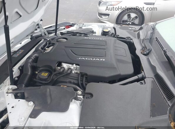 SAJWJ6BV3G8K32267 2016 JAGUAR F-TYPE White Widok z tyłu
