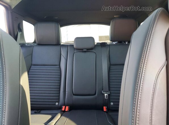 SALCL2FX3RH346328 2024 LAND ROVER DISCOVERY Красный Вид задних сидений