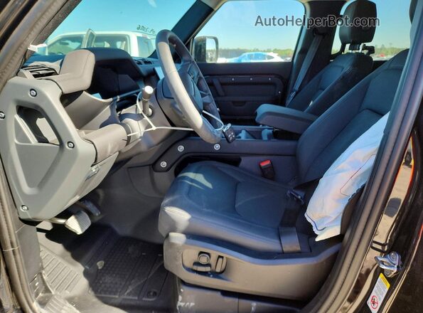 SALEJ7EX1T2500476 2026 LAND ROVER DEFENDER Blue Front interior view