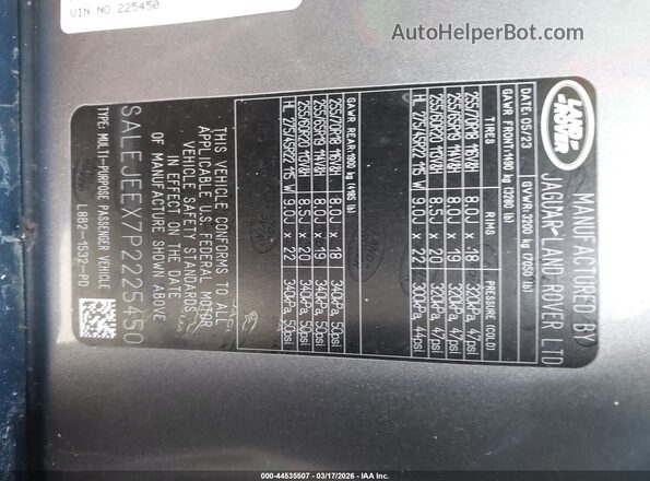 SALEJEEX7P2225450 2023 LAND ROVER DEFENDER Silver Вид підкапотного простору