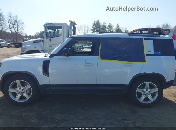 SALEP7EU2L2019740 2020 LAND ROVER DEFENDER White Սալոնի 360 աստիճան տեսք