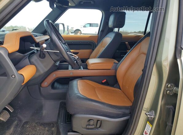 SALEX7EUXL2021672 2020 LAND ROVER DEFENDER Green Սալոնի դիմացի տեսք