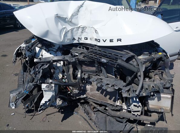 SALGR2FK6HA329325 2017 LAND ROVER RANGE ROVER White Widok z tyłu
