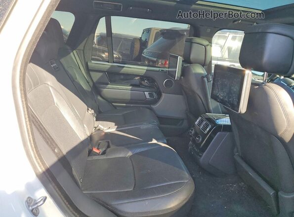 SALGS5RE9JA389018 2018 LAND ROVER RANGE White Rear interior view