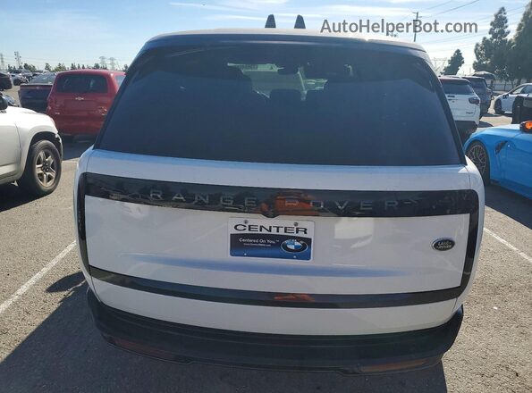 SALKPBFU3PA084970 2023 LAND ROVER RANGE Белый Вид сзади