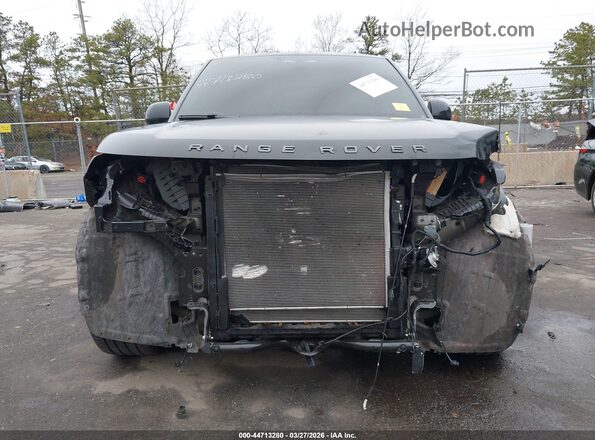 SALKPBFU3RA242050 2024 LAND ROVER RANGE ROVER Black Widok wnętrza z tyłu