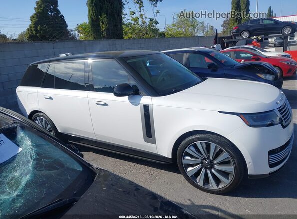 SALKZBF97RA099349 2024 LAND ROVER RANGE ROVER White Սալոնի հետևի տեսք