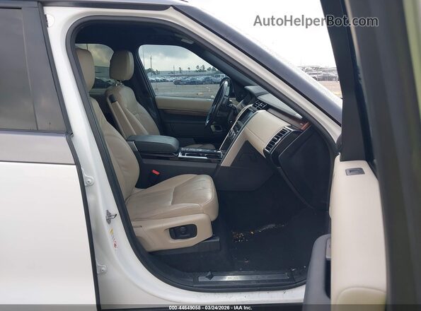 SALRR2RV3JA061323 2018 LAND ROVER DISCOVERY Белый Вид салона спереди