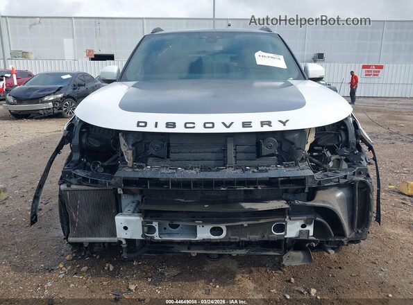 SALRR2RV3JA061323 2018 LAND ROVER DISCOVERY Белый Вид спереди