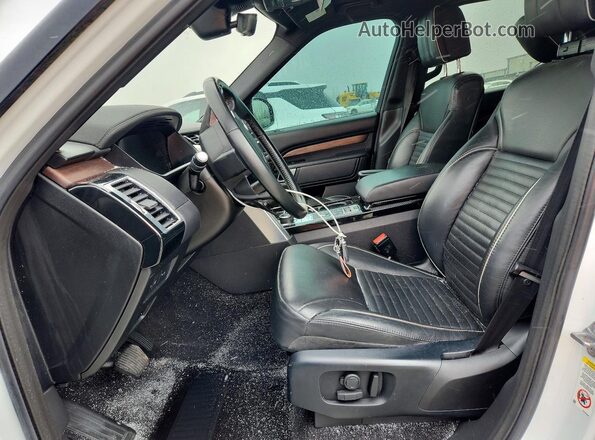 SALRT2RV7JA051654 2018 LAND ROVER DISCOVERY White Вид салону спереду