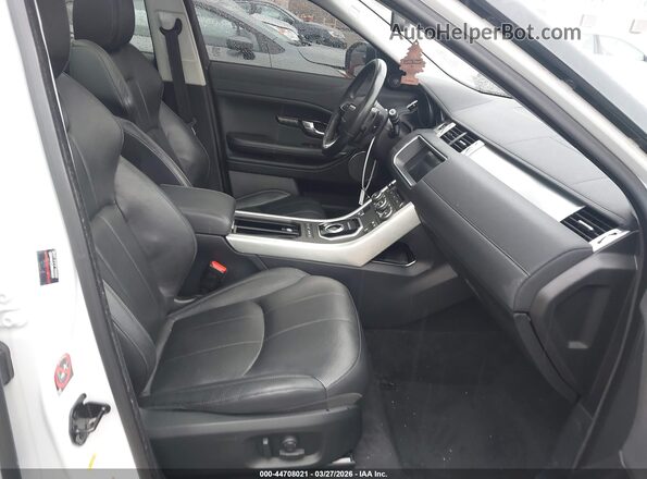 SALVP2BG7HH186228 2017 LAND ROVER RANGE ROVER EVOQUE White წინა სალონის ხედი