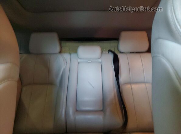 SALVP2BG8HH223366 2017 LAND ROVER RANGE Белый Вид задних сидений