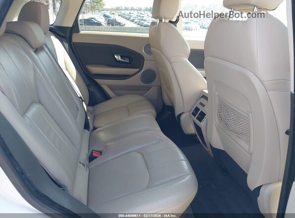 SALVP2RX2JH286636 2018 LAND ROVER RANGE ROVER EVOQUE White Vista de la etiqueta del VIN