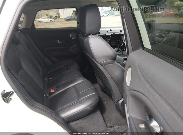 SALVP2RX4JH292583 2018 LAND ROVER RANGE ROVER EVOQUE White Widok naklejki z numerem VIN