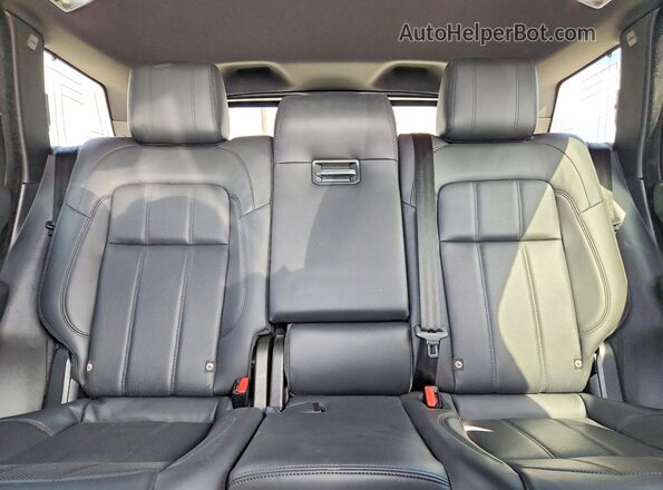 SALWR2SUXNA218761 2022 LAND ROVER RANGE Silver Հետևի նստատեղերի տեսք