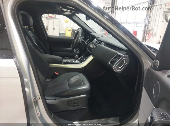 SALWS2RU3NA797425 2022 LAND ROVER RANGE ROVER SPORT Silver Սալոնի դիմացի տեսք