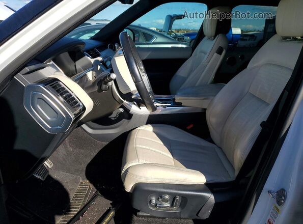 SALWV2SVXKA825582 2019 LAND ROVER RANGE Белый Вид салона спереди