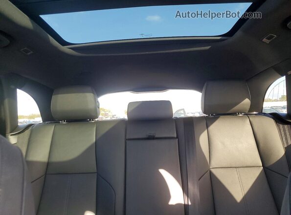 SALYL2EX5TA815300 2026 LAND ROVER RANGE White Widok tylnych siedzeń