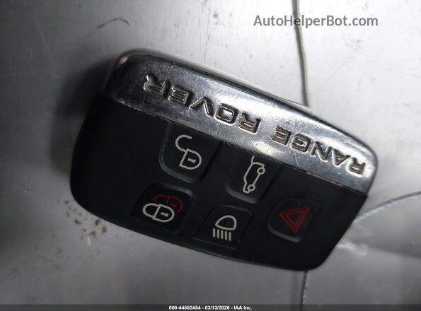 SALYL2RX6JA768205 2018 LAND ROVER RANGE ROVER VELAR White 