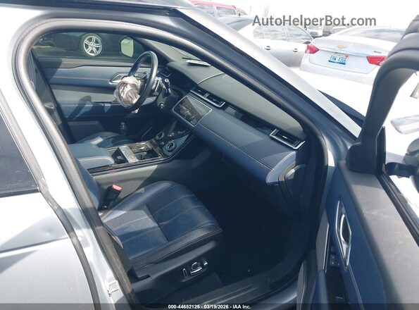 SALYM2RV7JA718019 2018 LAND ROVER RANGE ROVER VELAR Silver Սալոնի դիմացի տեսք