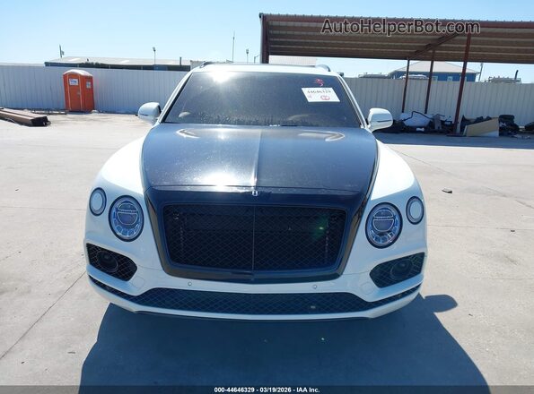 SJAAC2ZV6HC015460 2017 BENTLEY BENTAYGA White Vista del cuadro de instrumentos
