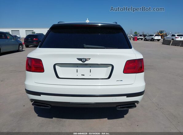 SJAAC2ZV6HC015460 2017 BENTLEY BENTAYGA White 