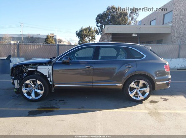 SJAAM2ZV3KC025982 2019 BENTLEY BENTAYGA Black 