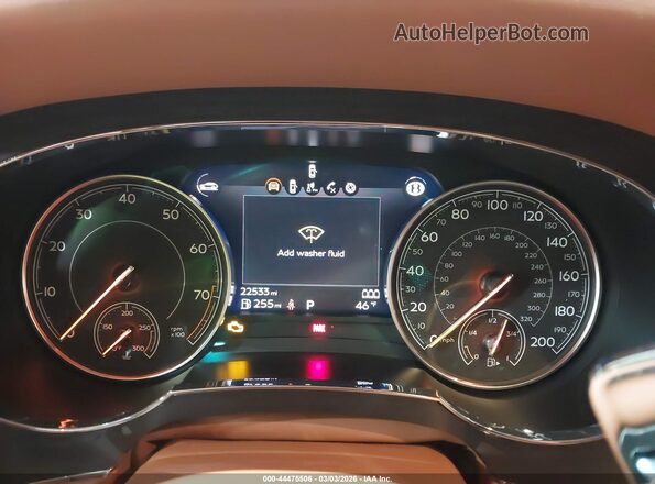 SJAAM2ZV7KC025290 2019 BENTLEY BENTAYGA Green უკანა სავარძლების ხედი
