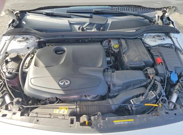 SJKCH5CP5KA010805 2019 INFINITI QX30 White Rear interior view