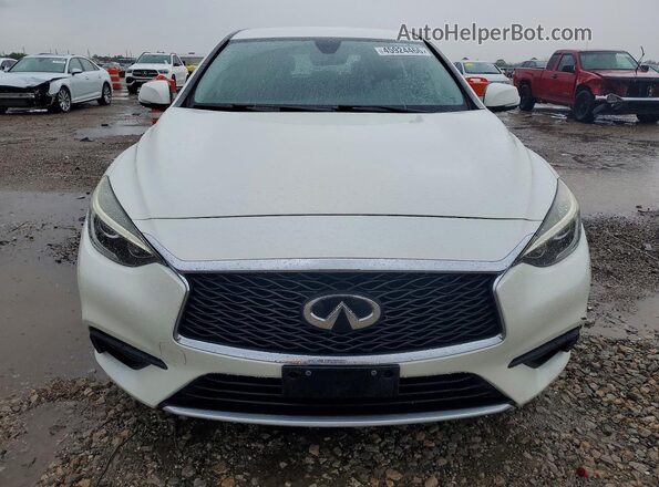 SJKCH5CP7KA011714 2019 INFINITI QX30 White 