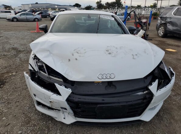 TRUAEAFV4M1002547 2021 AUDI TT Белый Вид спереди