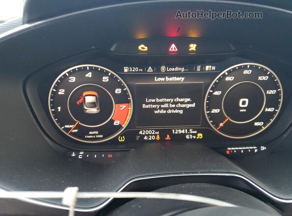 TRUAEAFV4M1002547 2021 AUDI TT Белый Вид щитка приборов