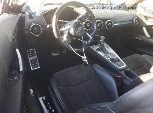 TRUAEAFV8K1005934 2019 AUDI TT Black Առջևի վահանակի տեսք