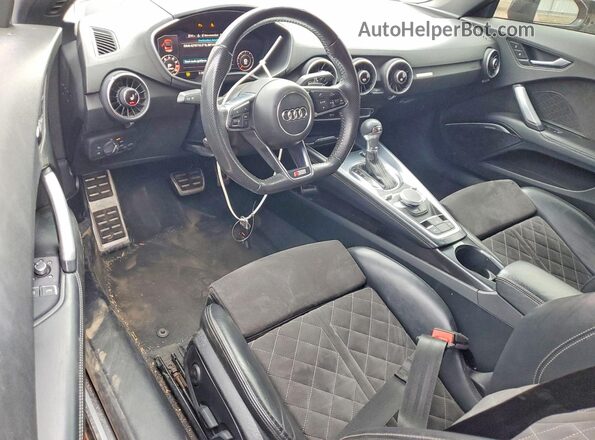 TRUT5CFV0J1006840 2018 AUDI TT Red Dashboard view