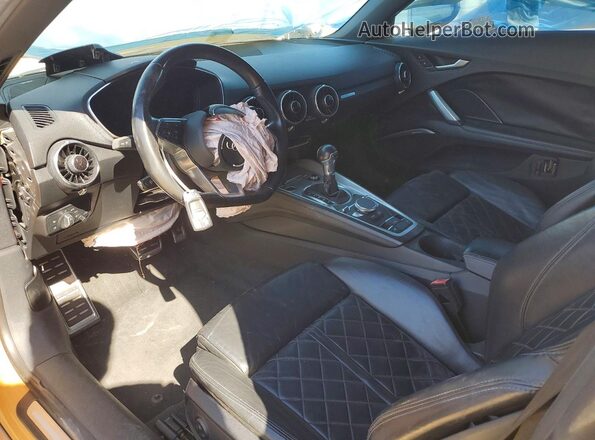 TRUT5CFV5H1001093 2017 AUDI TT Orange Dashboard view