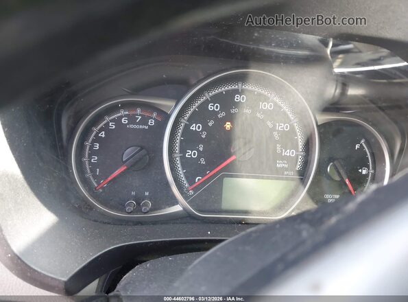 VNKKTUD39HA086191 2017 TOYOTA YARIS Burgundy Հետևի նստատեղերի տեսք