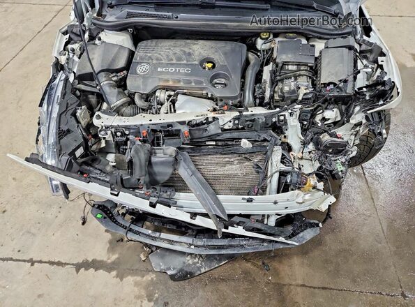 W04WH3N52HG084795 2017 BUICK CASCADA White Սալոնի հետևի տեսք