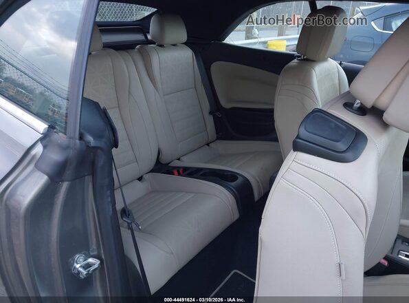 W04WH3N59HG114164 2017 BUICK CASCADA Gray Widok naklejki z numerem VIN
