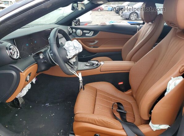 W1K1K5JB9PF207995 2023 MERCEDES-BENZ E Black Front interior view