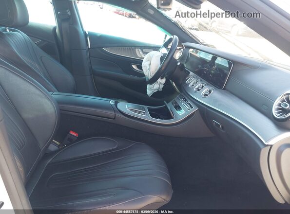 W1K2J5KB8MA085922 2021 MERCEDES-BENZ CLS-CLASS White Front interior view