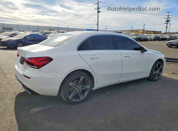 W1K3G4EB1NJ341814 2022 MERCEDES-BENZ A White Trasero derecho