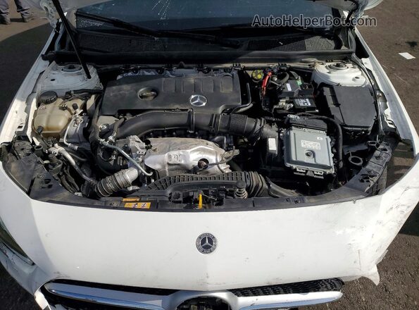 W1K3G4EB1NJ341814 2022 MERCEDES-BENZ A White Vista interior trasera