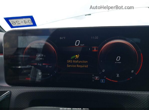 W1K3G4EB2NJ337772 2022 MERCEDES-BENZ A 220 White Հետևի նստատեղերի տեսք