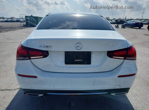 W1K3G4EB3MJ304021 2021 MERCEDES-BENZ A White უკანა ხედი