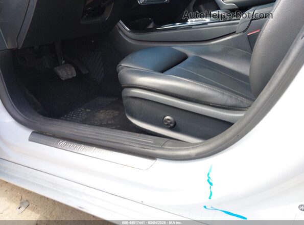 W1K3G4EB4LJ201575 2020 MERCEDES-BENZ A 220 White წინა ხედი