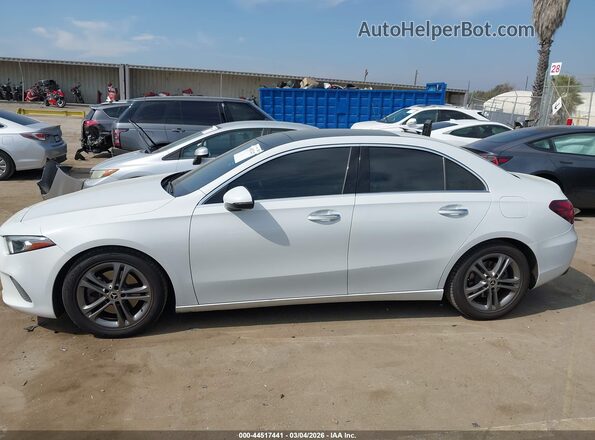 W1K3G4EB4LJ201575 2020 MERCEDES-BENZ A 220 White სალონის 360-გრადუსიანი ხედი