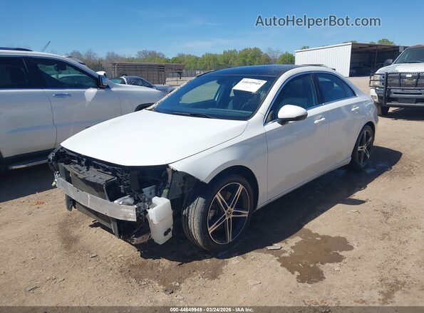 W1K3G4FB2MJ315798 2021 MERCEDES-BENZ A 220 White Vista tres cuartos delantera izquierda