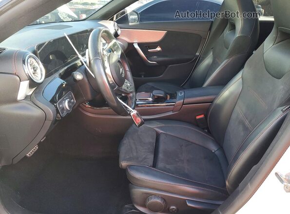 W1K5J4GB6NN294859 2022 MERCEDES-BENZ CLA-CLASS Белый Вид салона спереди